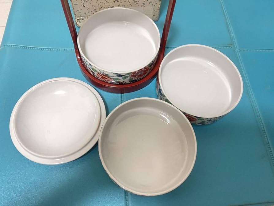未使用有田焼ARITA 幸山窯三段重大輪牡丹手提付き持ち手付き